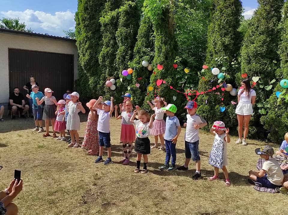 353794999_766681935154363_5317946352543390066_n